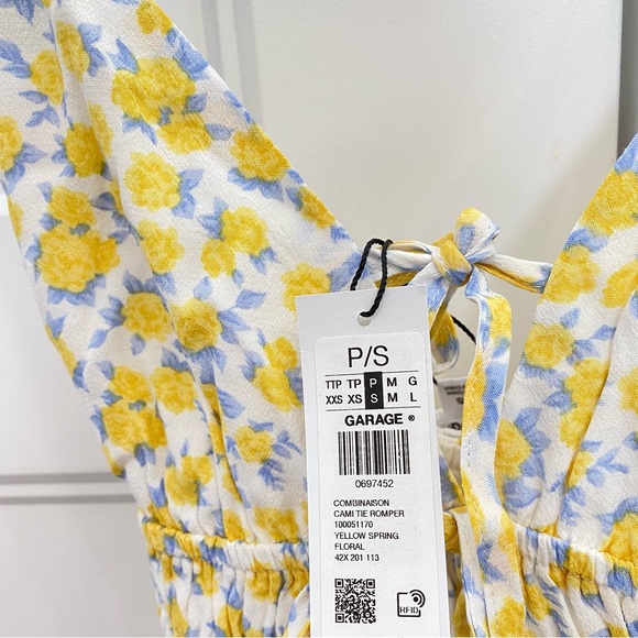 Garage romper - Picture 1 of 3